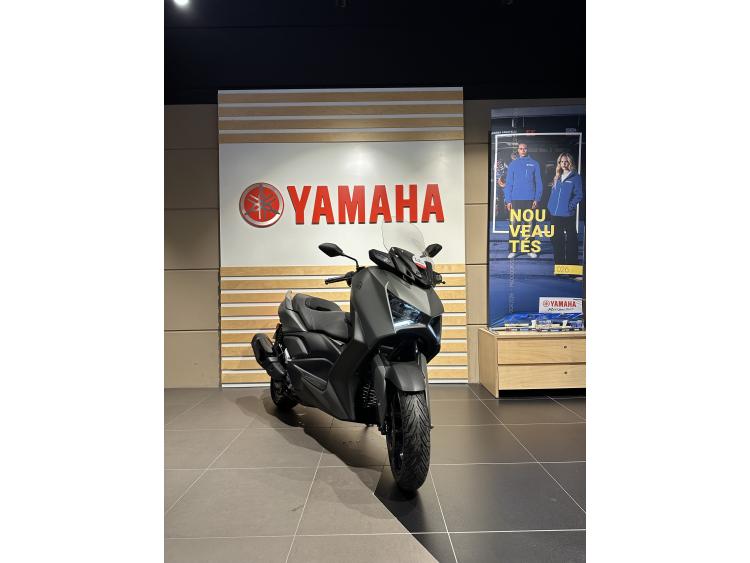YAMAHA XMAX 300