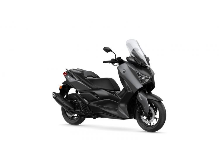 YAMAHA XMAX 125