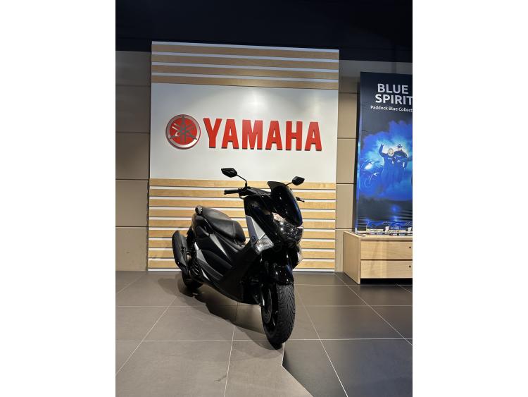 YAMAHA NMAX 125