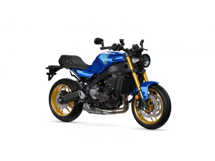 YAMAHA XSR 900
